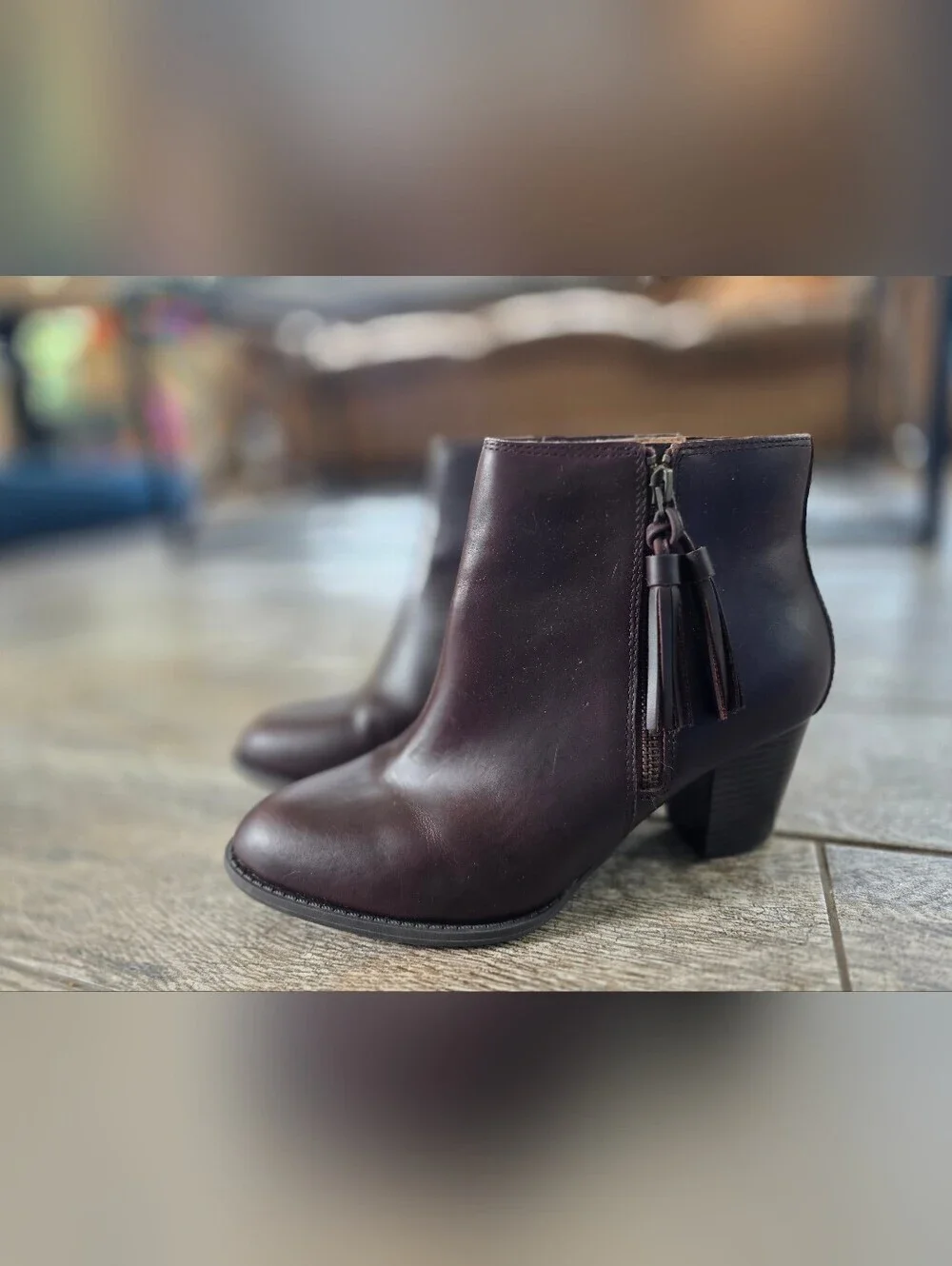 Vionic Madeline Women's Dark Brown Leather Ankle Boots with Tassel Zip Sz 8